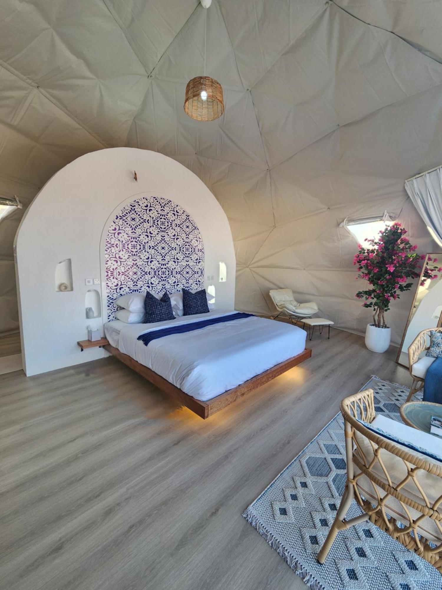 Bubbles Domes Private Cmp Hotel Al Wāşil Kültér fotó